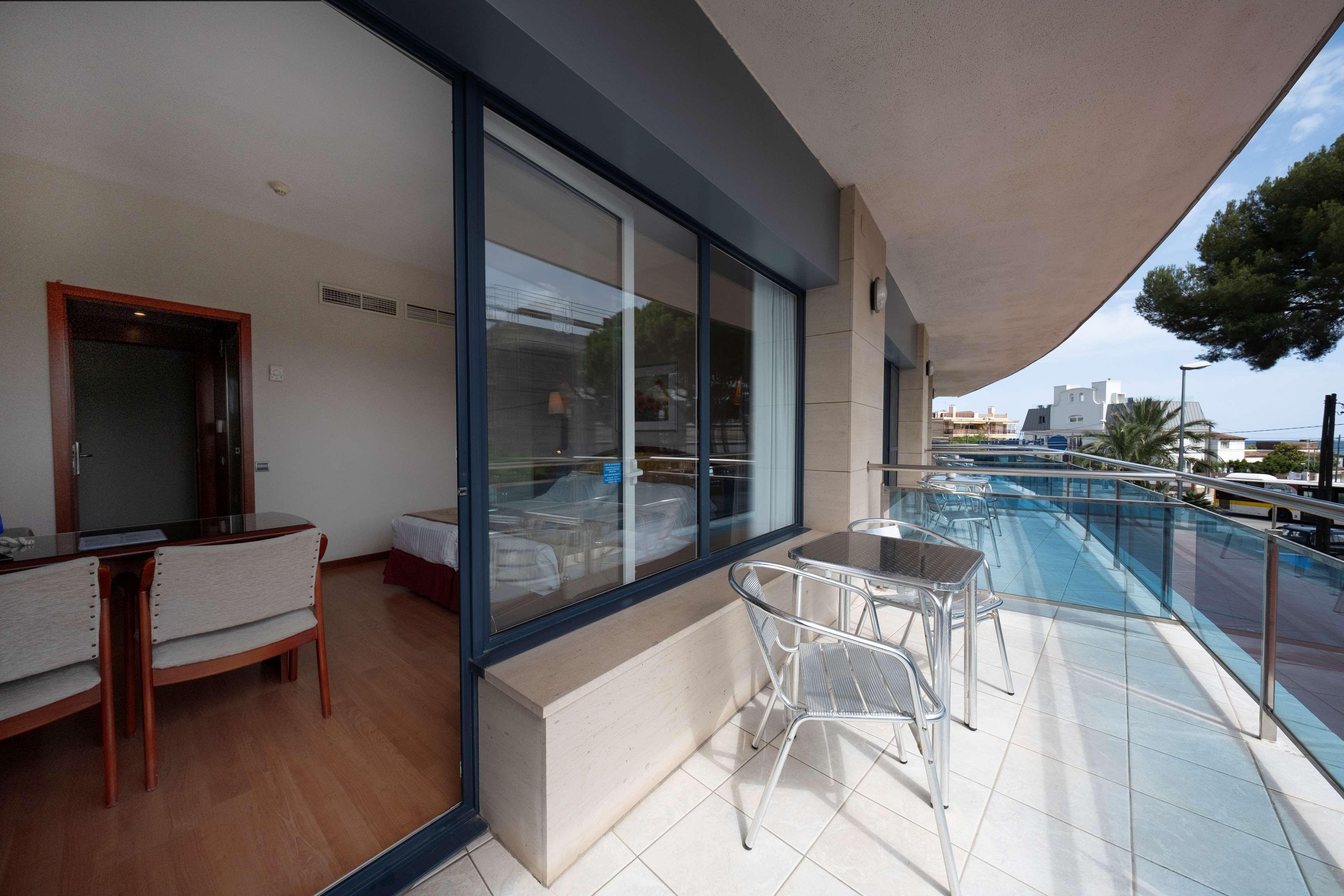 Western Mediterraneo Hotel Castelldefels